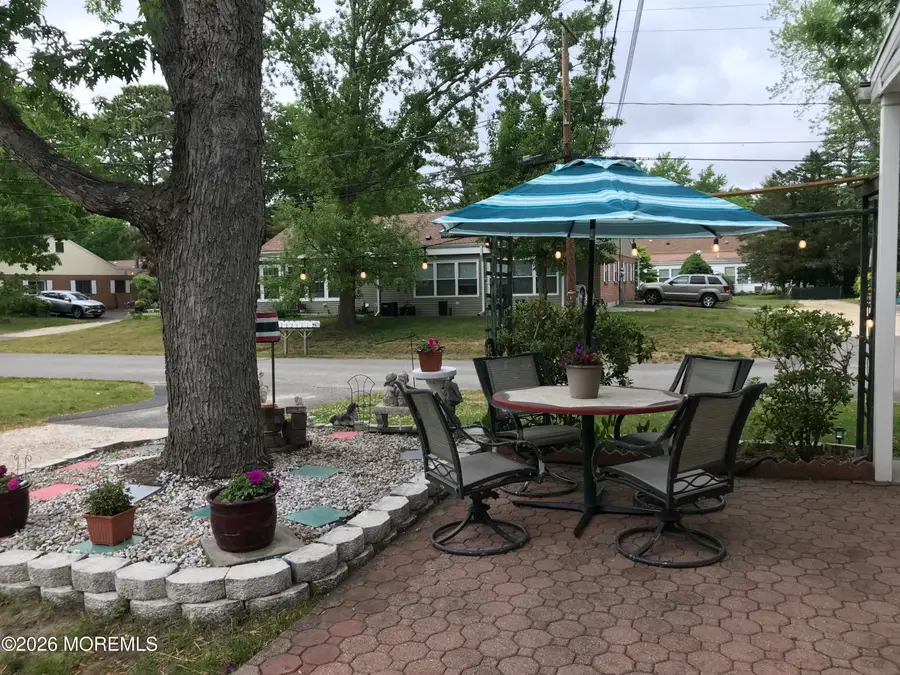 5 A Hemlock Street, Toms River, NJ 08757 - #3