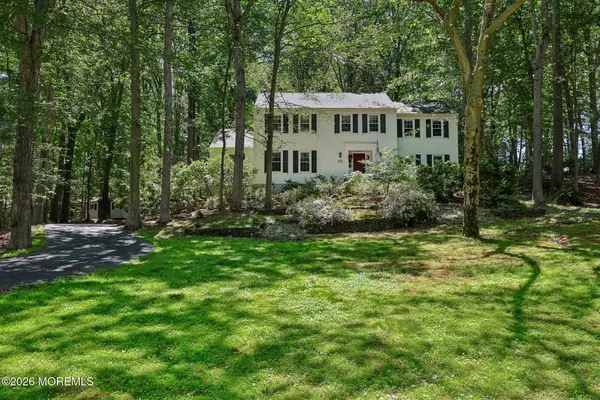 54 Howland Road, Middletown, NJ 07748