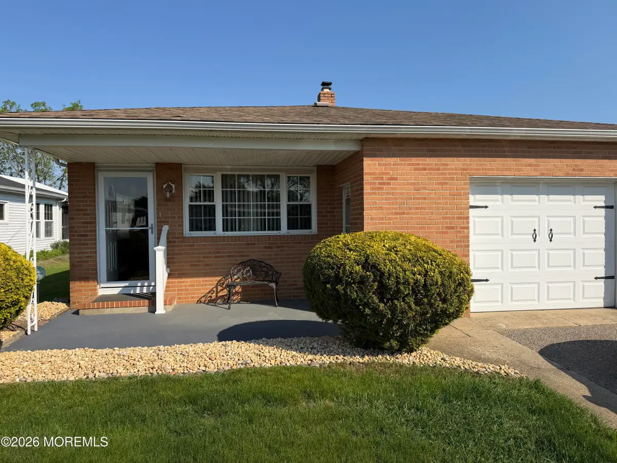 21 Maracaibo Place, Toms River, NJ 08757 - #1