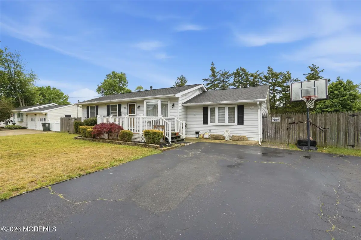 31 Georgian Boulevard, Jackson, NJ 08527 - #1