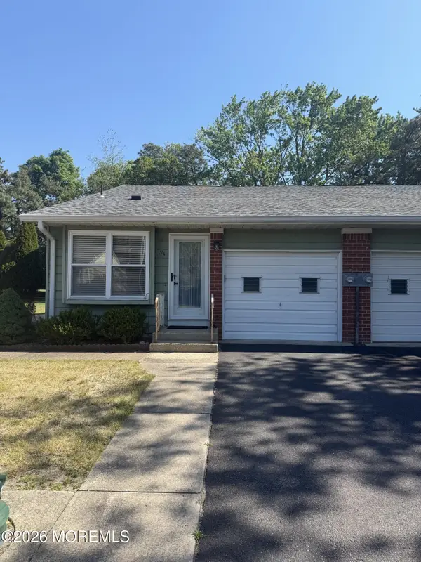 31 A Homestead Drive #A, Whiting, NJ 08759