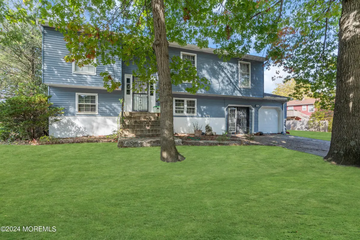 1038 Hearthstone Drive, Lakewood, NJ 08701 - #1