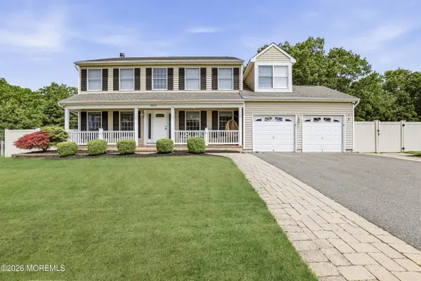 2055 Mackenzie Road, Toms River, NJ 08755