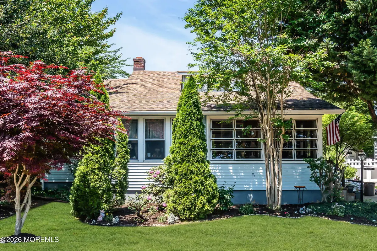24 Foster Street, Middletown, NJ 07701 - #1