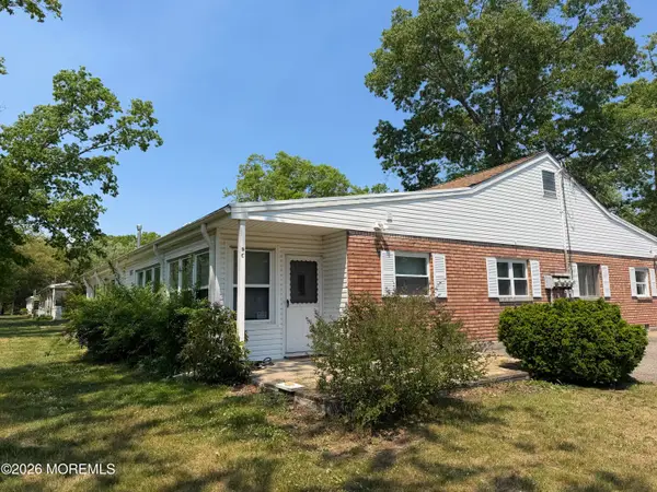 9 Willow Street #C, Toms River, NJ 08757