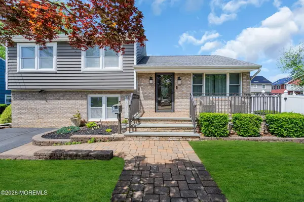 507 Thompson Place, Middletown, NJ 07748