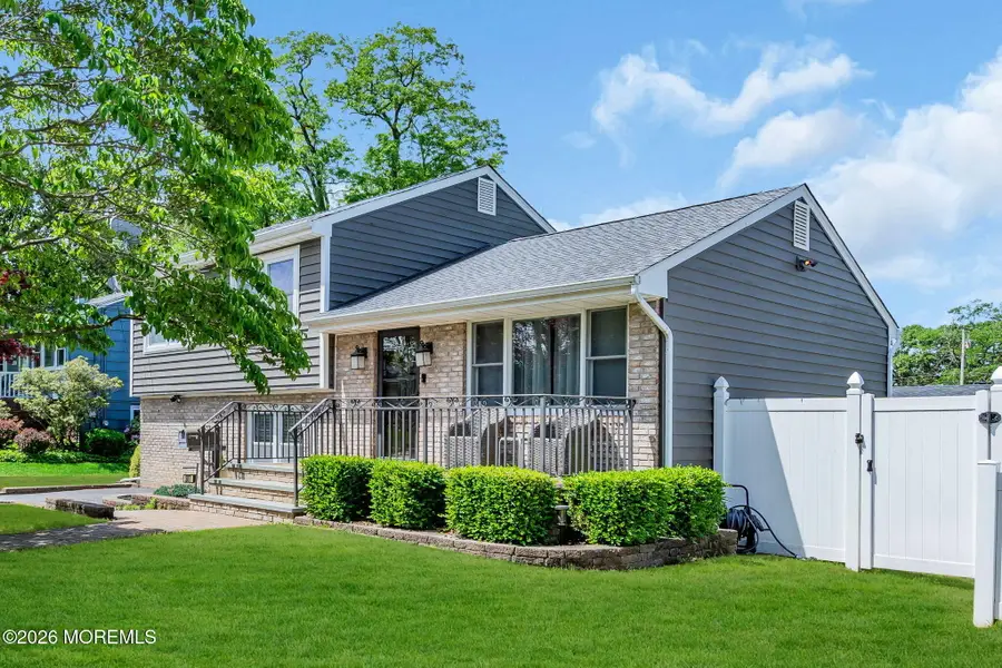 507 Thompson Place, Middletown, NJ 07748 - #2
