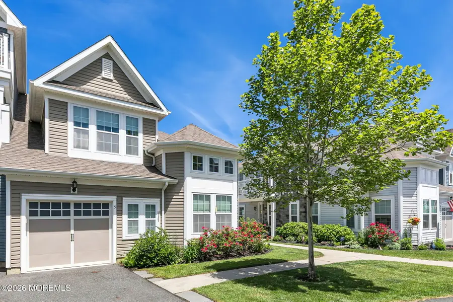 5 Halfmoon Court #905, Highlands, NJ 07732 - #2