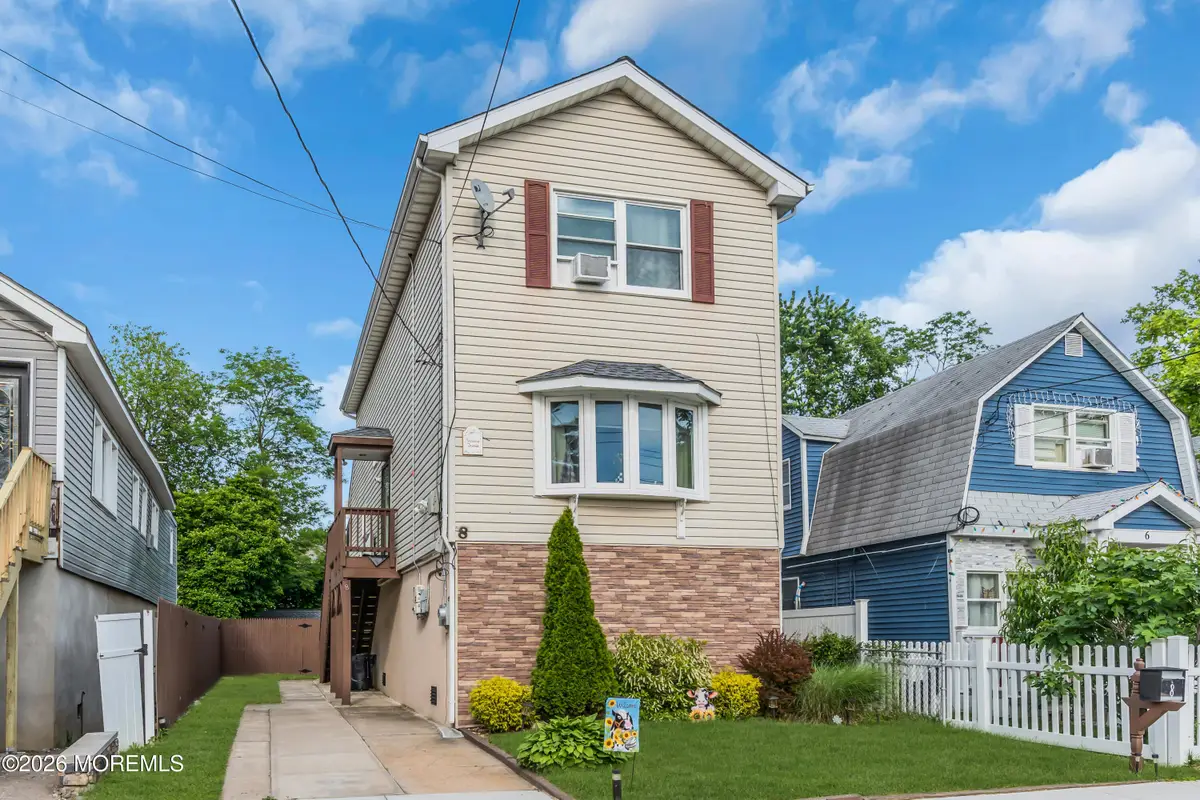 8 Lincoln Court, Keansburg, NJ 07734 - #1