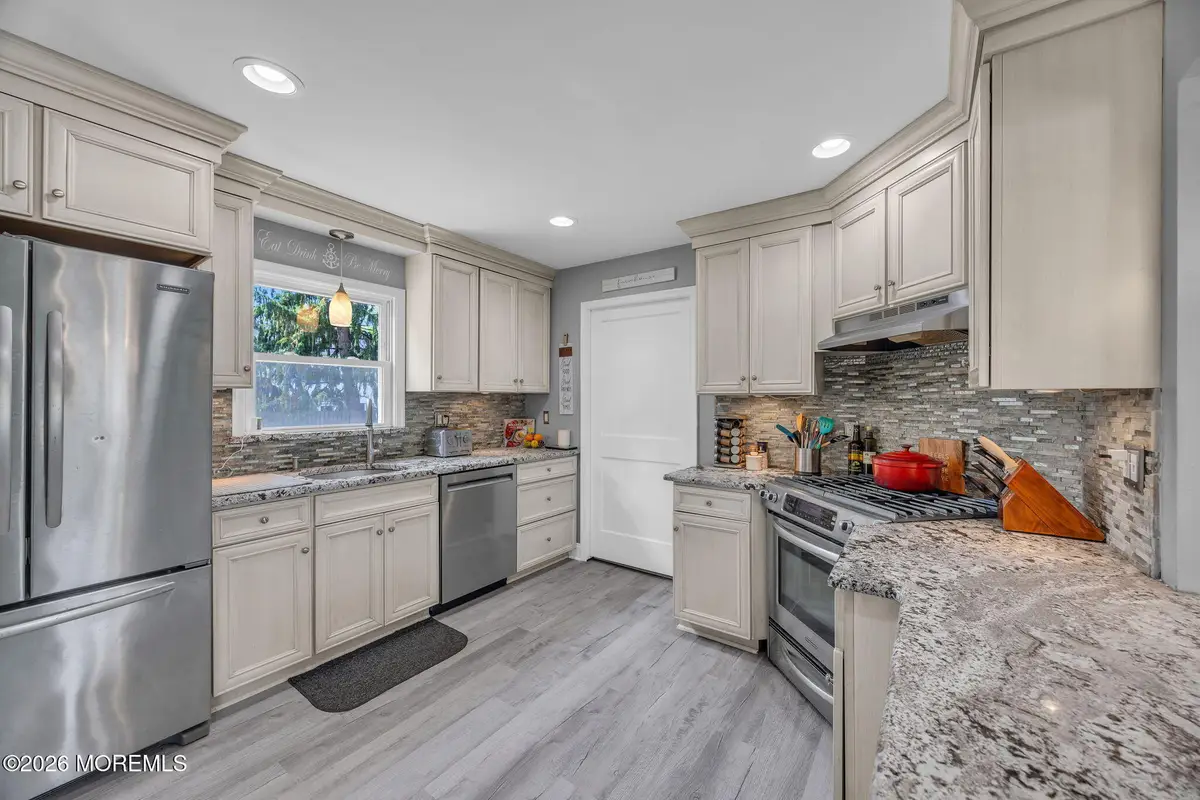 37 Sunset Place, North Middletown, NJ 07748 - #1