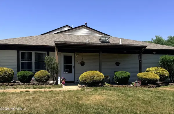 286 Greenwood Loop Road, Brick, NJ 08724