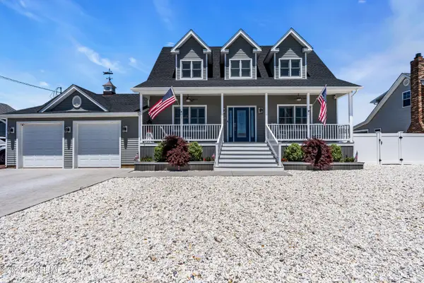 958 Capstan Drive, Forked River, NJ 08731