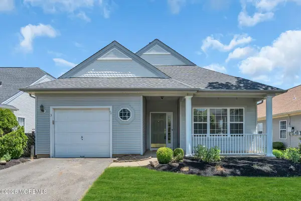 3 Geoffrey Court, Manchester, NJ 08759