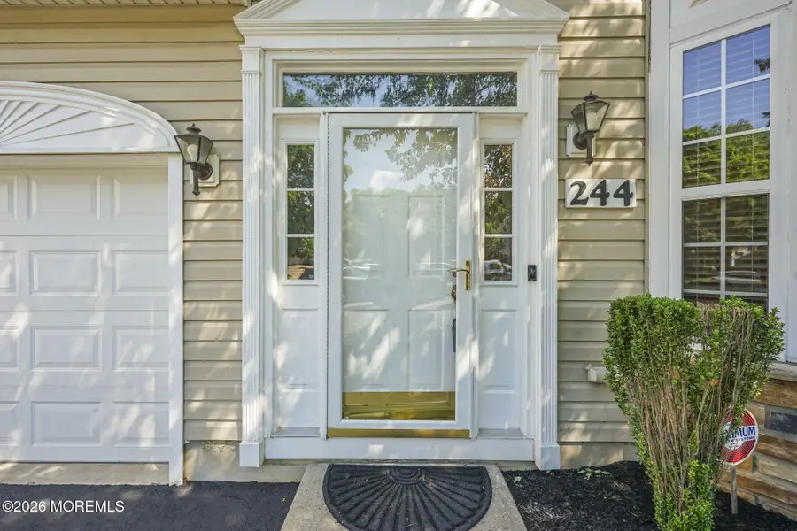 244 Shinnecock Drive, Manalapan, NJ 07726 - #2