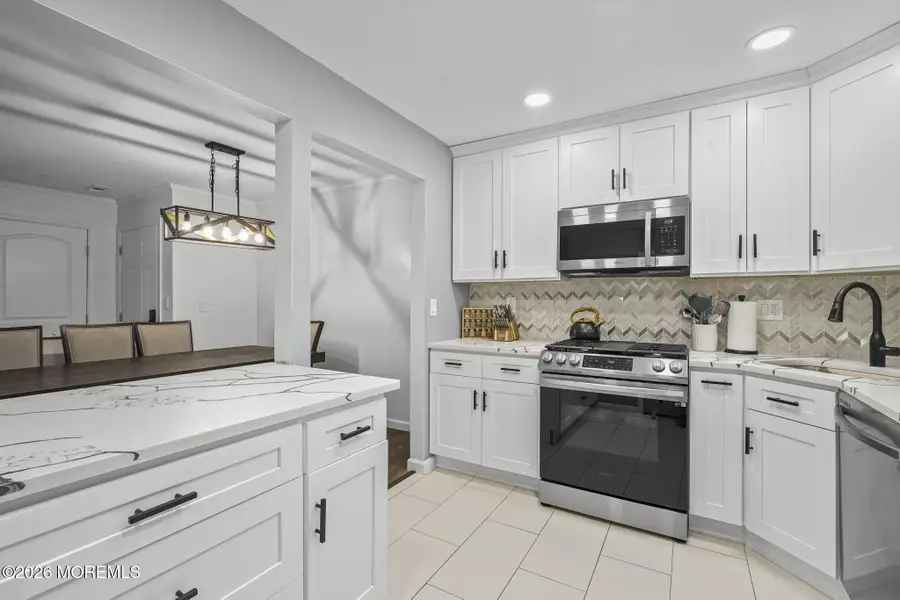 701 Zlotkin Circle #2, Freehold, NJ 07728 - #3