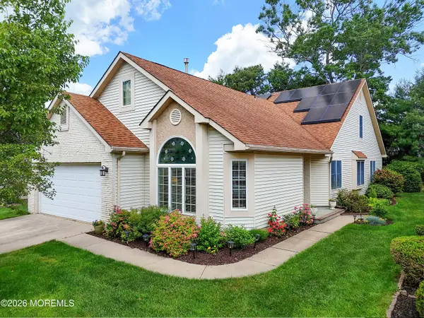1572 Lacebark Road, Toms River, NJ 08755