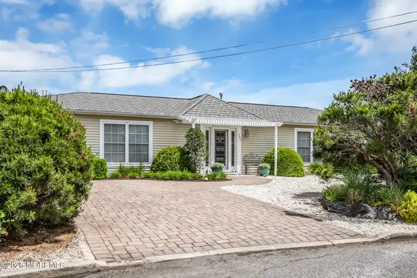 202 Newark Road, Barnegat, NJ 08005