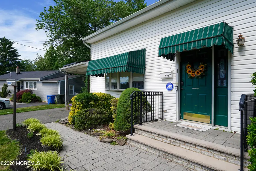 7 Winthrop Place, Hazlet, NJ 07730 - #2
