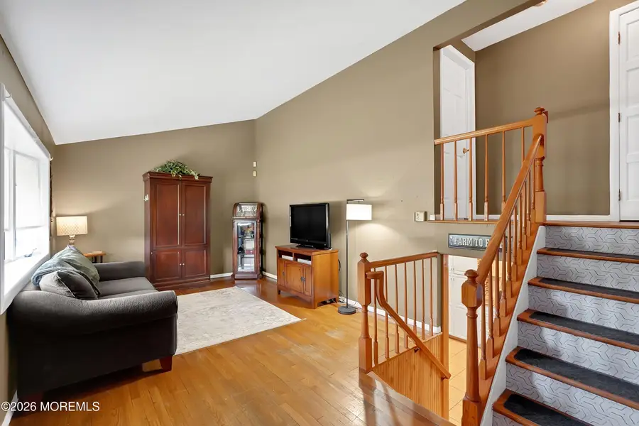 7 Winthrop Place, Hazlet, NJ 07730 - #3