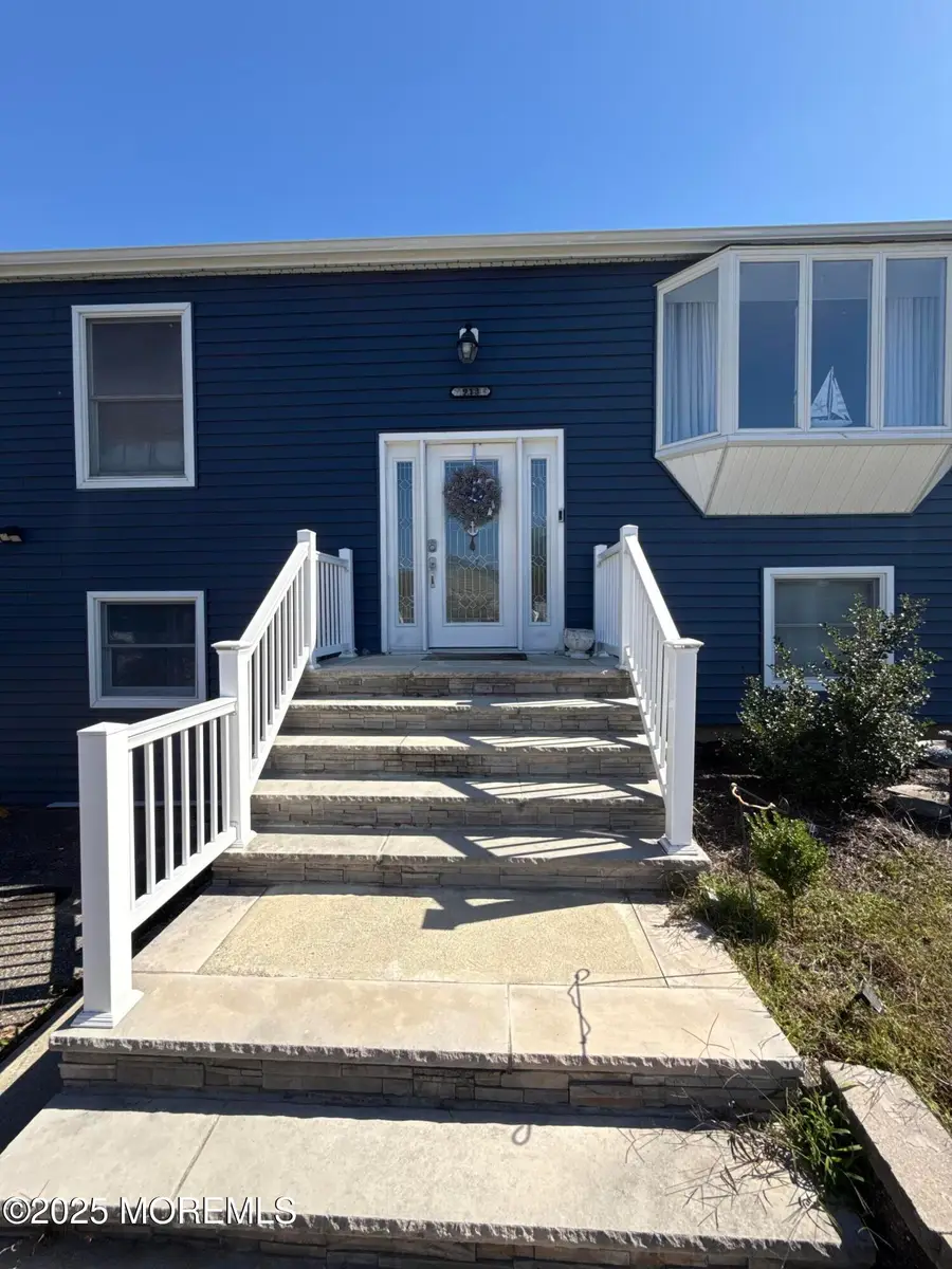 913 Revere Court, Toms River, NJ 08753 - #2