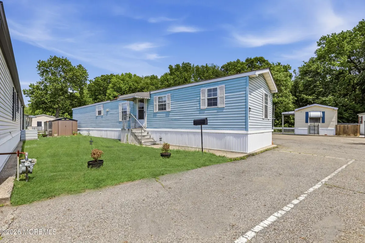 48 Pine Creek Village, Hazlet, NJ 07730 - #1