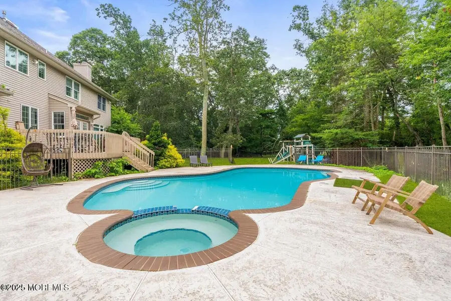 21 Old Queens Court, Eatontown, NJ 07724 - #3