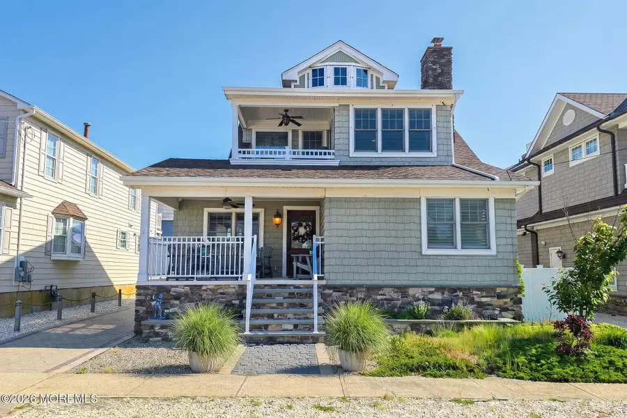 8 New Brunswick Avenue, Lavallette, NJ 08735 - #2