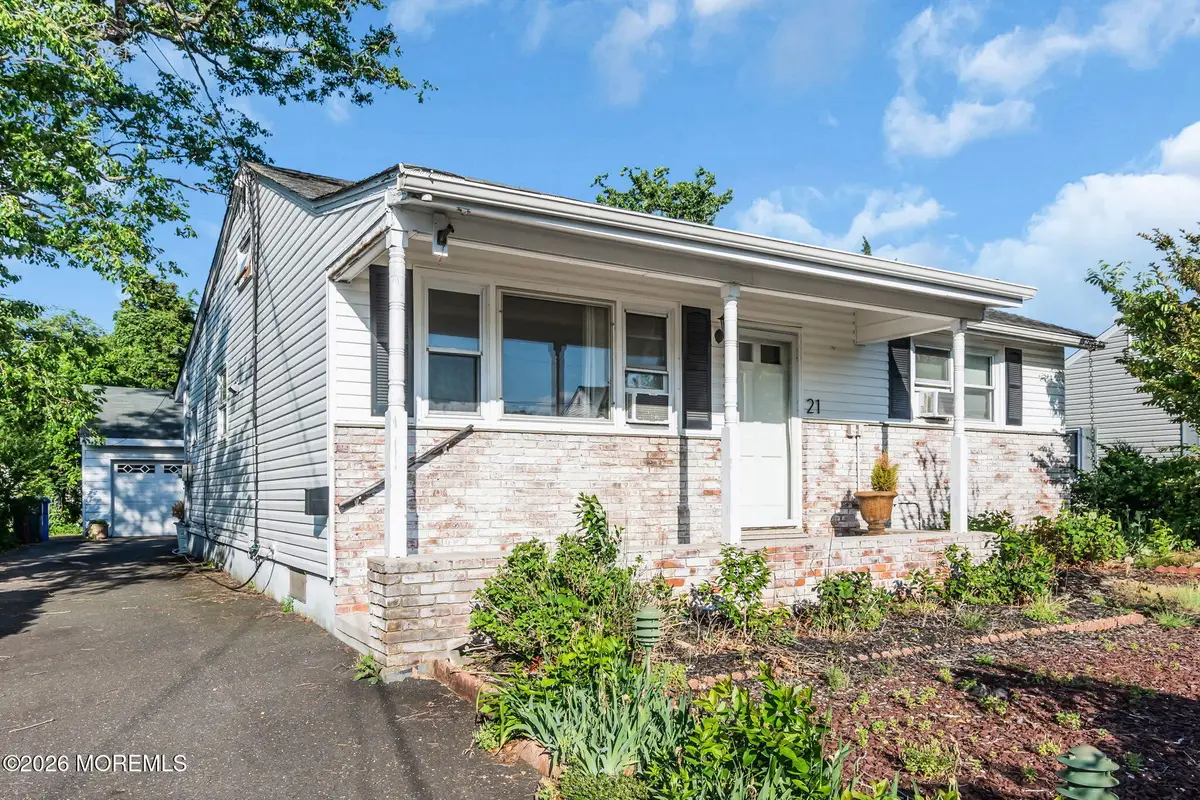 21 Cedar Tree Lane, Toms River, NJ 08753 - #1