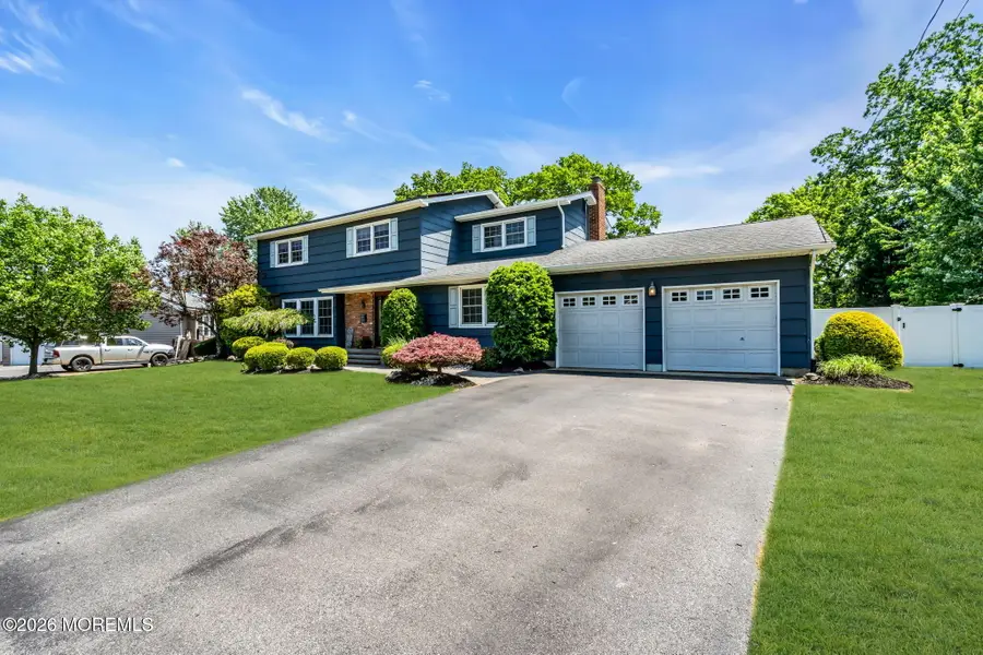 3 Beacon Drive, Howell, NJ 07731 - #3