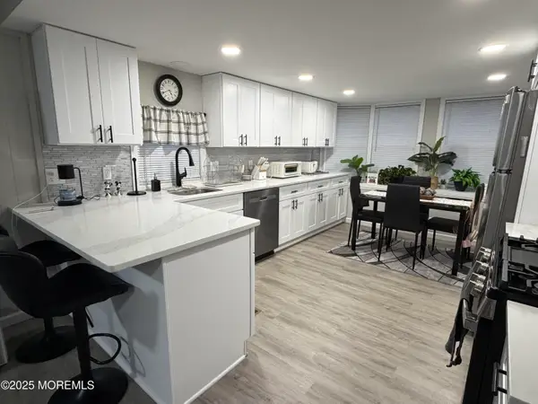9 Alissa Terrace, Jackson, NJ 08527