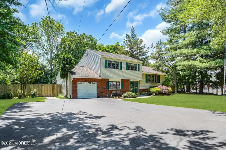 37 Gordons Corner Road, Manalapan, NJ 07726 - #3
