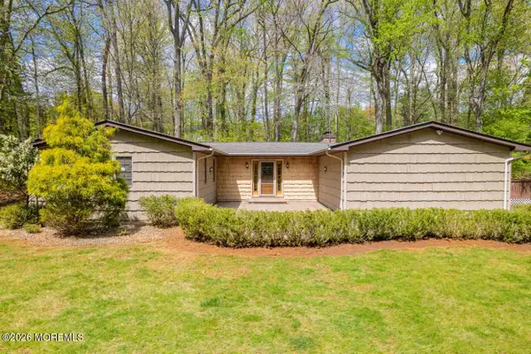 3 Cardinal Road, Holmdel, NJ 07733
