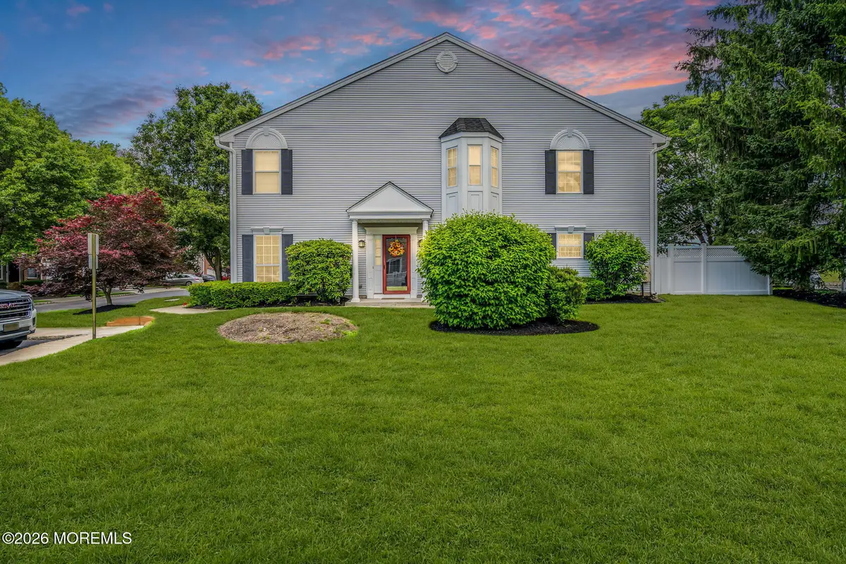 16 Sunningdale Circle, Manalapan, NJ 07726 - #1