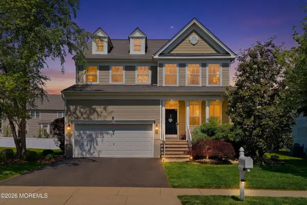 9 Nutley Drive, Manalapan, NJ 07726