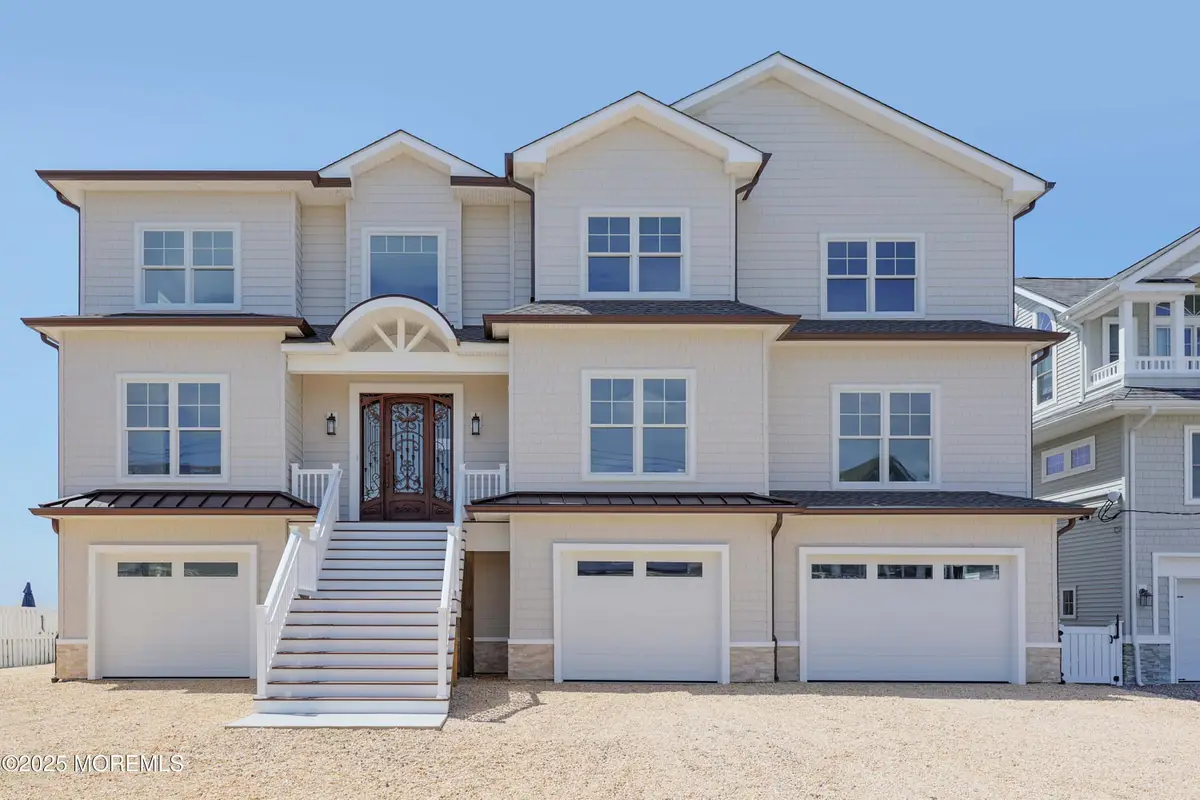 39 Bay Shore Drive, Toms River, NJ 08753 - #1