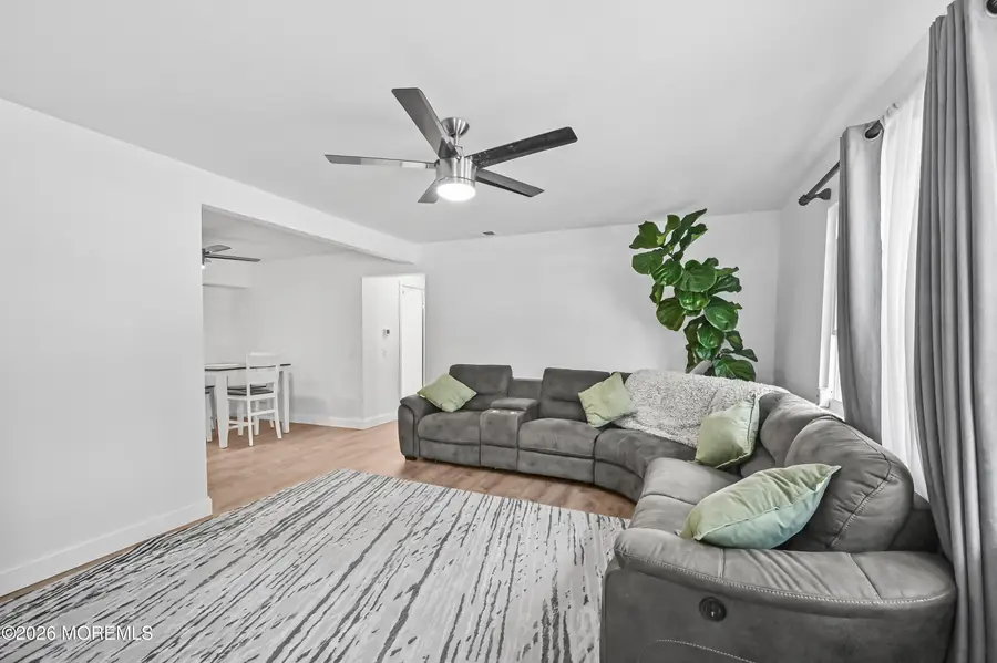 67 Galewood Drive #B, Matawan, NJ 07747 - #3