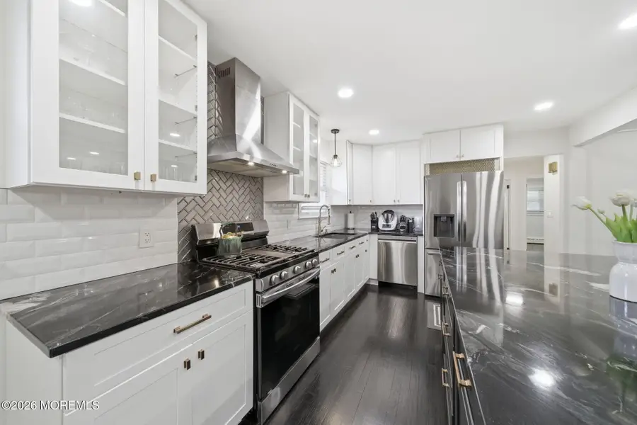 22 Macedulski Terrace, South Amboy, NJ 08879 - #3