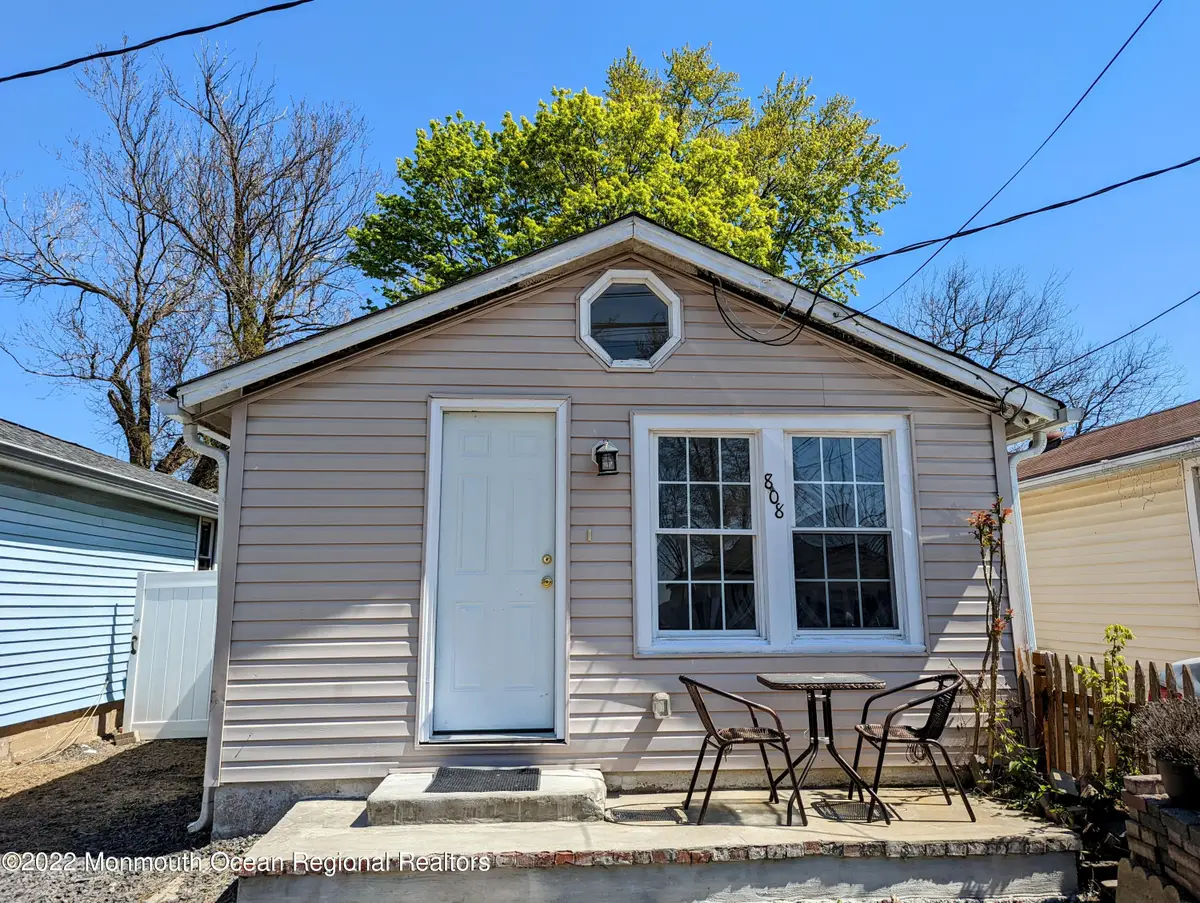 808 Summerfield Avenue, South Amboy, NJ 08879 - #1