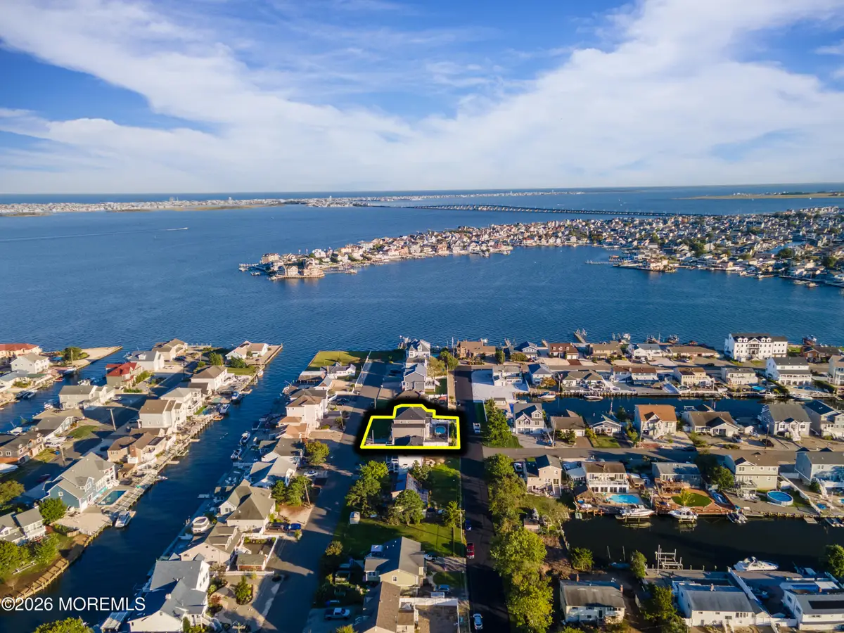 15 Cove Road, Toms River, NJ 08753 - #1