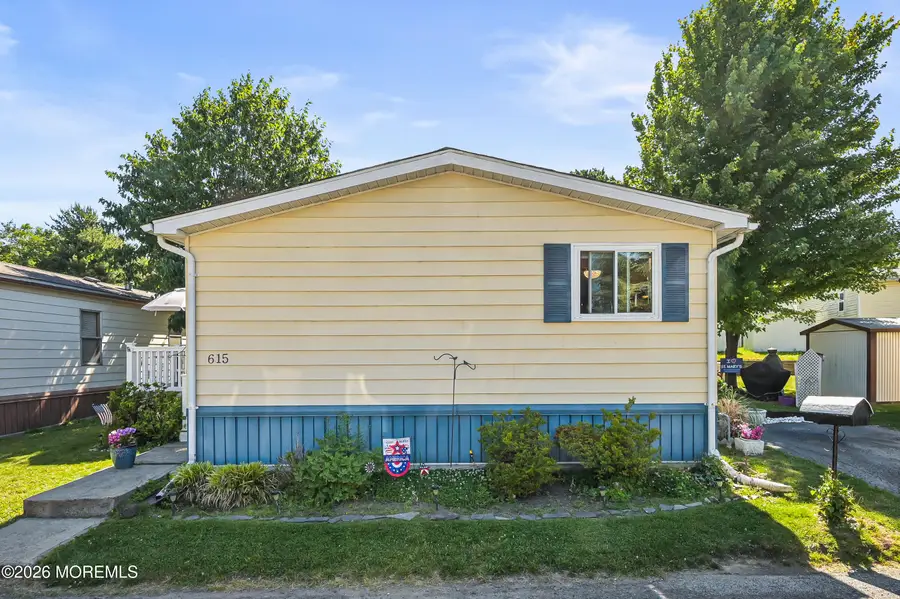 615 Lane G, Holmdel, NJ 07733 - #2
