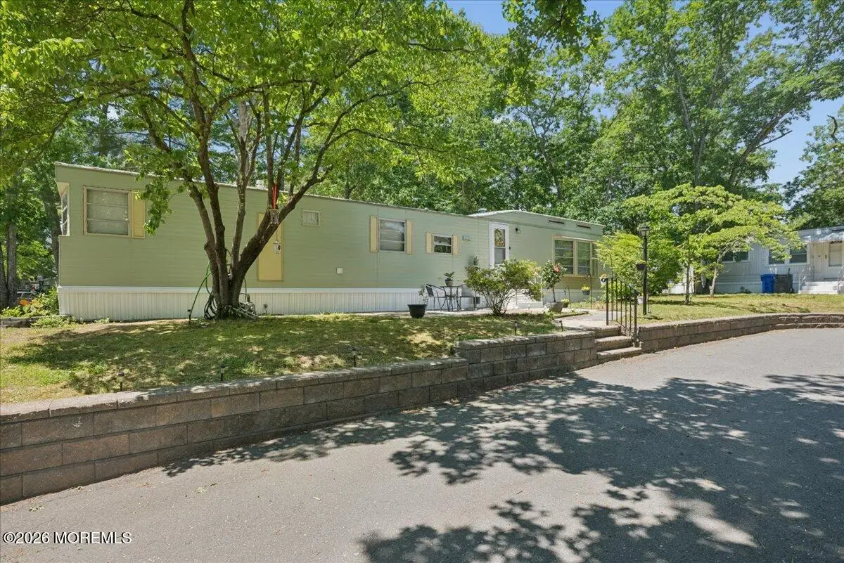 2300 Massachusetts Avenue #15, Toms River, NJ 08755 - #1