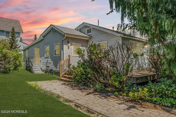 3 Bellevue Avenue, Leonardo, NJ 07737