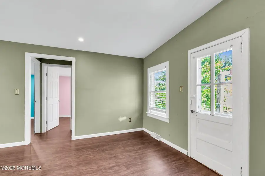 3 Bellevue Avenue, Leonardo, NJ 07737 - #2