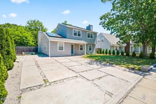 3 Ocean Avenue, Barnegat, NJ 08005