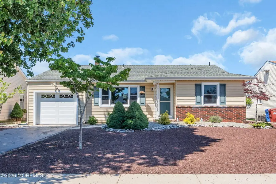 10 Sheridan Road, Toms River, NJ 08757 - #2