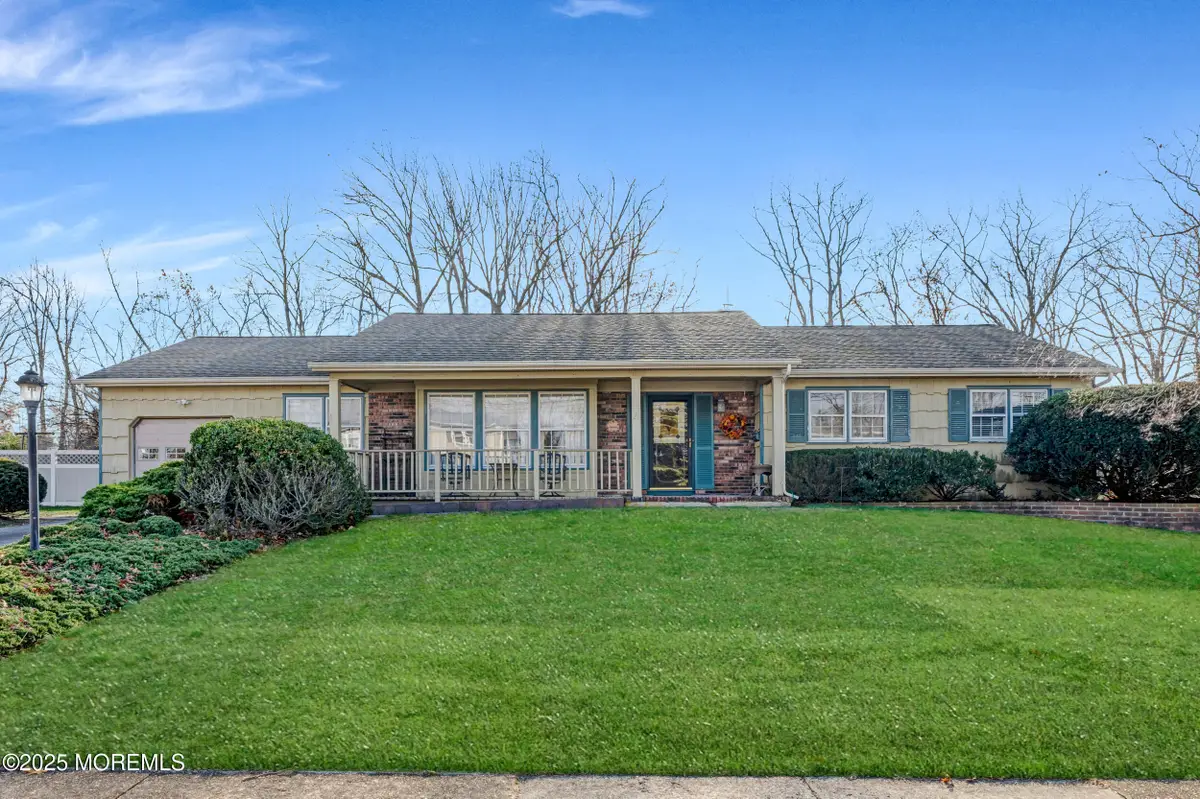 21 Meadowbrook Drive, Howell, NJ 07731 - #1