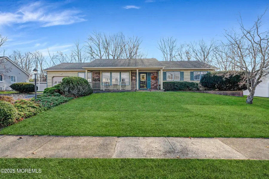 21 Meadowbrook Drive, Howell, NJ 07731 - #2