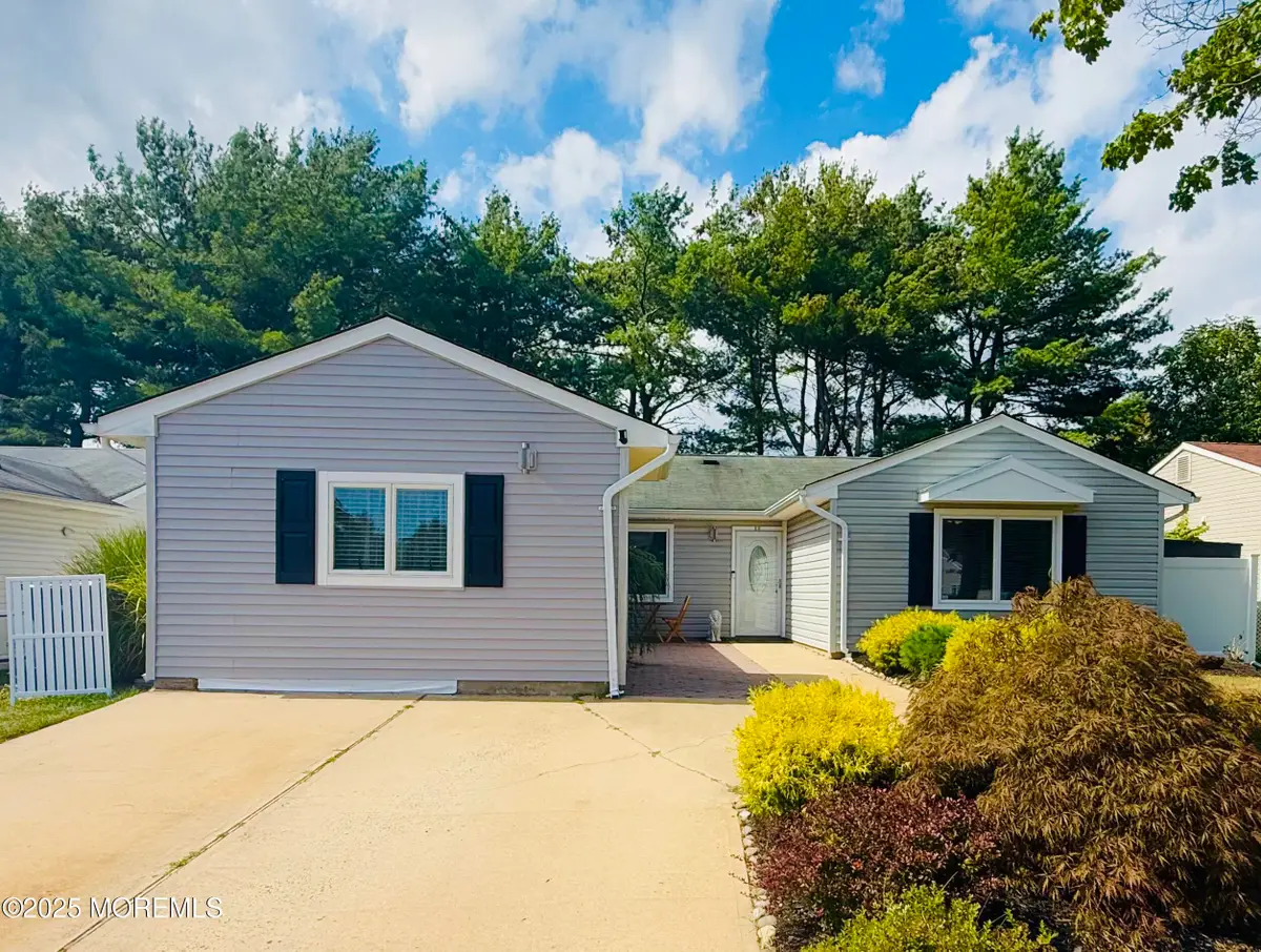 20 Long Road, Freehold, NJ 07728 - #1