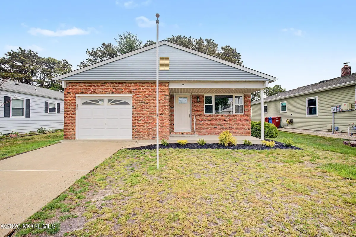 18 Camrose Street, Toms River, NJ 08757 - #1