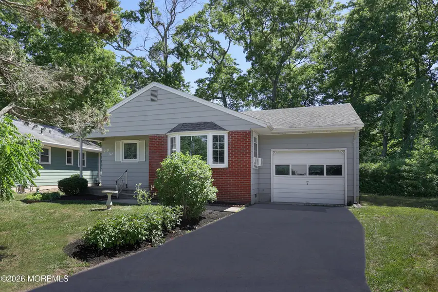 61 Morning Glory Court, Toms River, NJ 08755 - #2